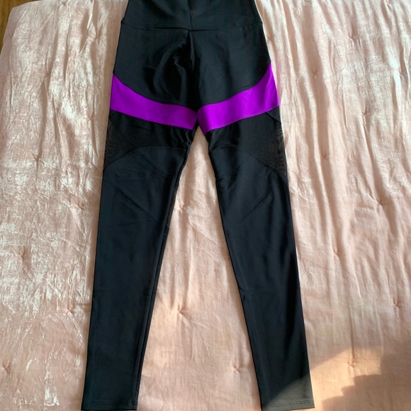 Onzie Legging Small - Picture 1 of 4